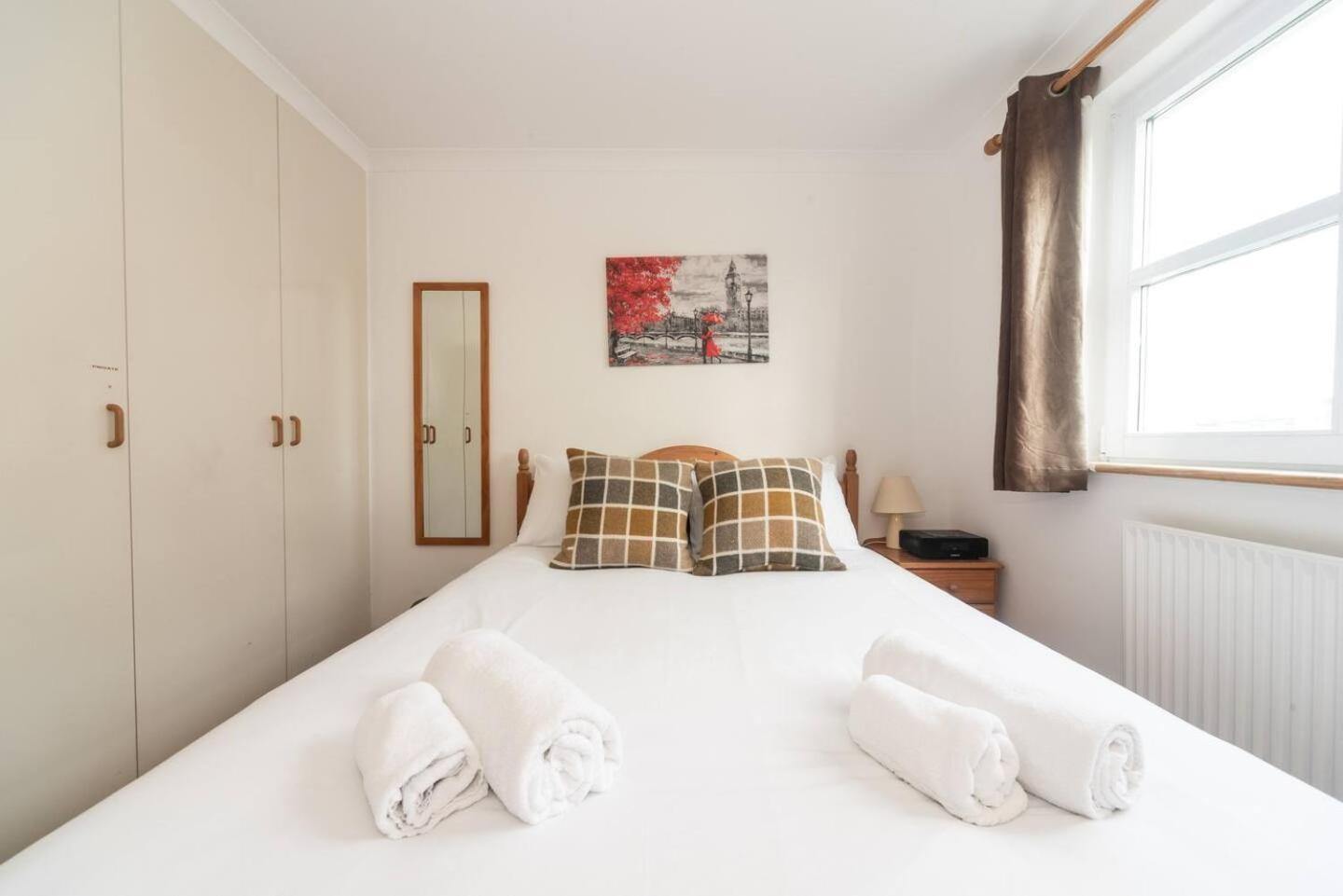 Sunny Maisonette With Views Over Canary Wharf, London Ngoại thất bức ảnh