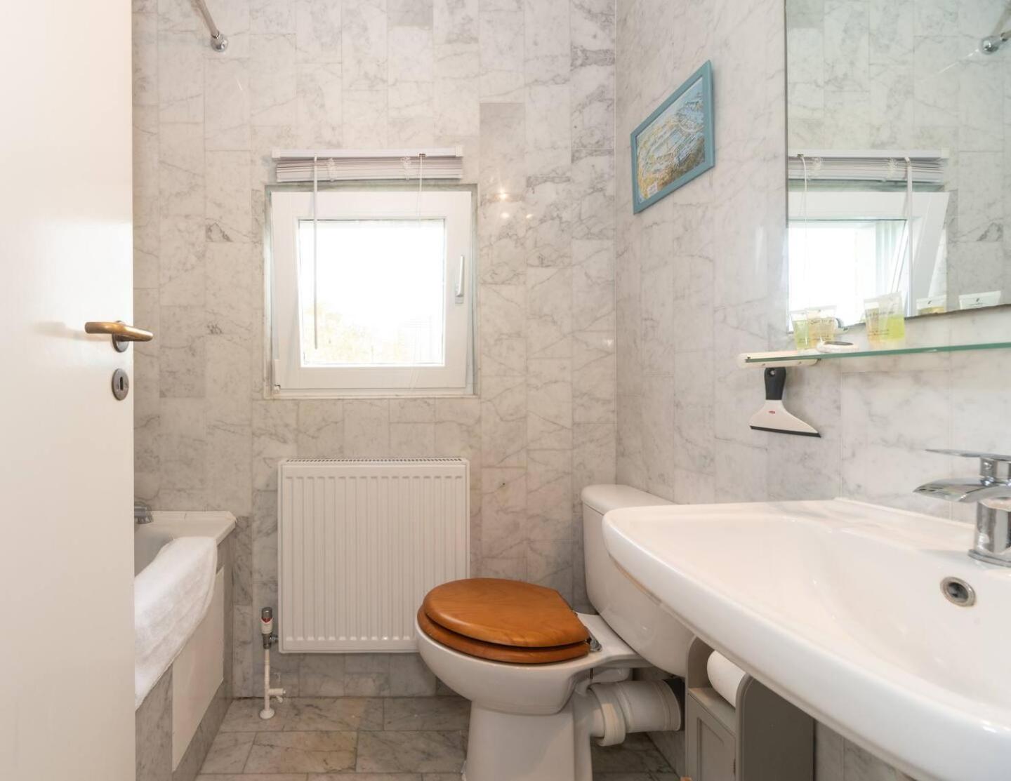Sunny Maisonette With Views Over Canary Wharf, London Ngoại thất bức ảnh