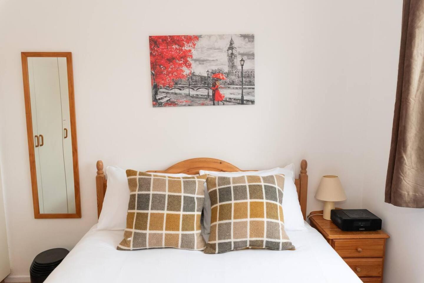 Sunny Maisonette With Views Over Canary Wharf, London Ngoại thất bức ảnh